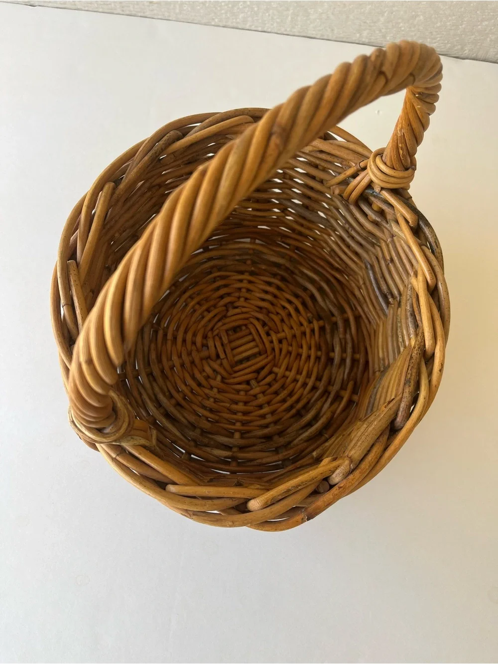 Honey-Color Wicker/Rattan Rustic Twisted Handled Basket Medium Size